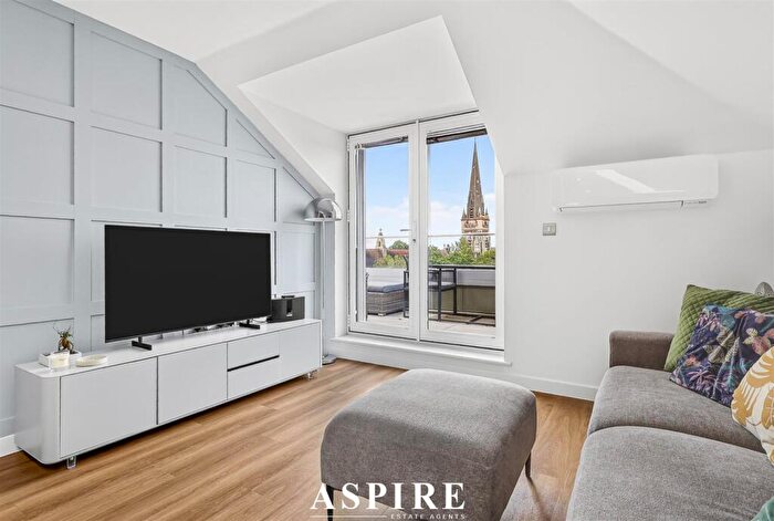 1 Bedroom Penthouse For Sale In Ingrave Road, Brentwood, CM15