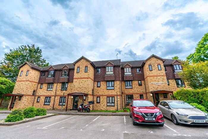 2 Bedroom Flat To Rent In Balfour Road, Charlesworth House Balfour Road, ME4