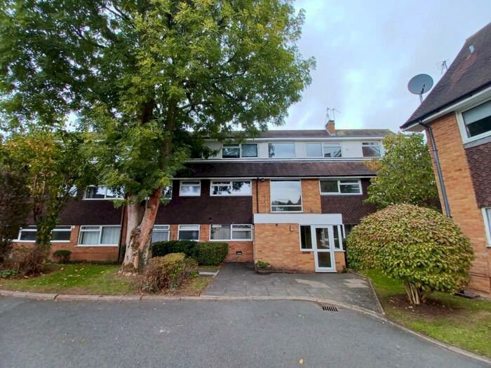 3 Bedroom Apartment To Rent In Elm Lodge, Fentham Road, Hampton-In-Arden, Solihull, B92