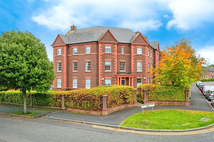 2 Bedroom Flat For Sale In Pewterspear Green Road, Warrington, Cheshire, WA4