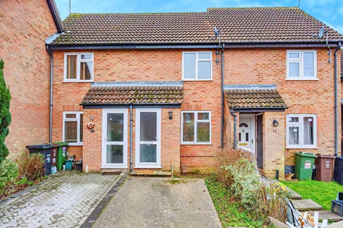 1 Bedroom Terraced House For Sale In Twyford Road, St. Albans, AL4