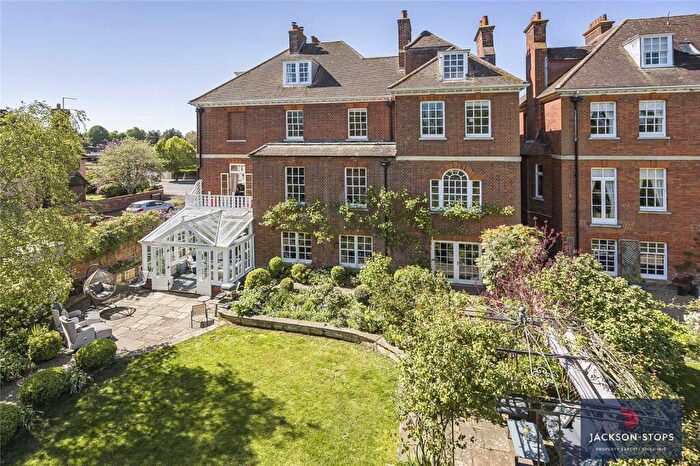 9 Bedroom Detached House For Sale In The Avenue, Newmarket, Suffolk, CB8