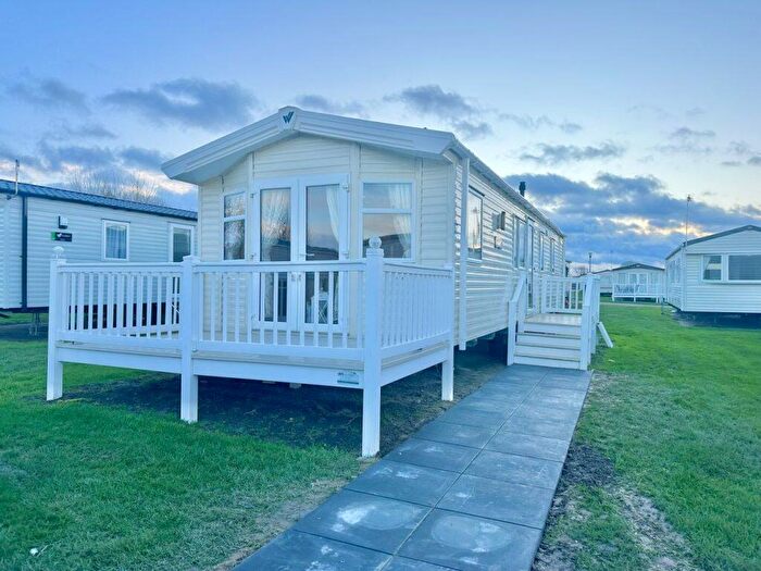 2 Bedroom Park Home For Sale In Broadland Sands Holiday Park, NR32