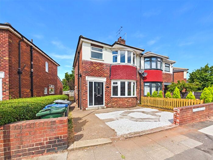 3 Bedroom Semi-Detached House For Sale In Littlemoor Lane, Doncaster, South Yorkshire, DN4
