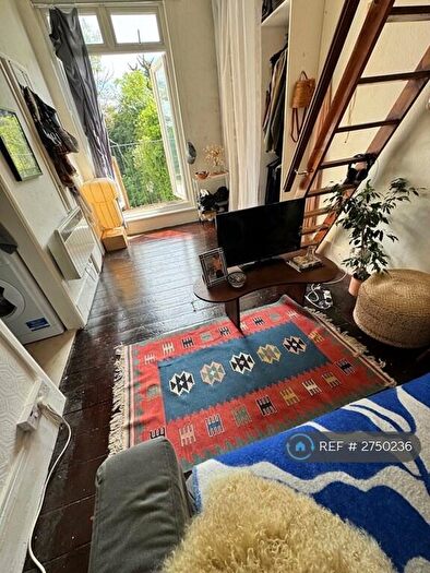 1 Bedroom Flat To Rent In Gloucester Drive, London, N4