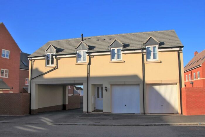 2 Bedroom Detached House To Rent In Cloatley Crescent, Royal Wootton Bassett, SN4