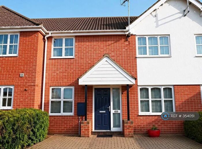 3 Bedroom Terraced House To Rent In Wheatfield, Peterborough, PE6