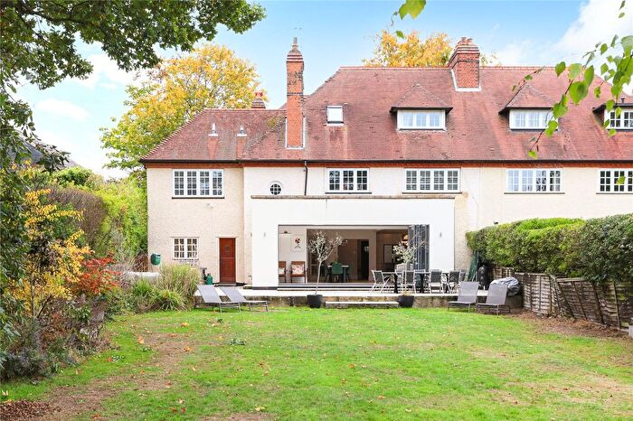 7 Bedroom Semi-Detached House For Sale In Rydens Avenue, Walton-On-Thames, KT12