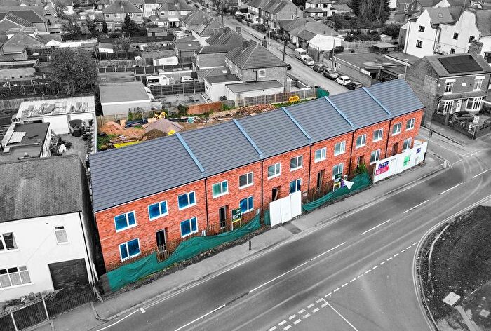 Terraced House For Sale In Gipsy Lane, Leicester, LE4