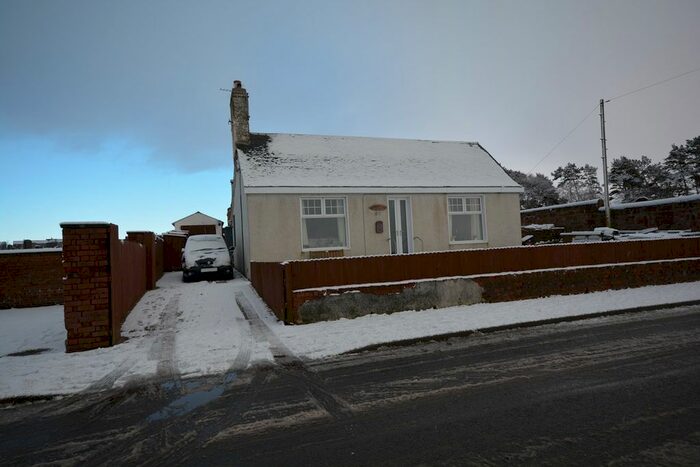 3 Bedroom Detached Bungalow For Sale In Afton Road, New Cumnock, Cumnock, KA18
