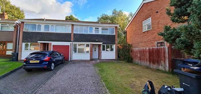 4 Bedroom Semi Detached House For Sale In Derry Close, Harborne, Birmingham, B17