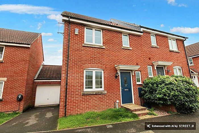 3 Bedroom Terraced House For Sale In Castle Well Drive, Old Sarum, SP4