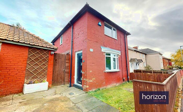 3 Bedroom Semi-Detached House To Rent In Raleigh Road, Stockton-On-Tees, TS20