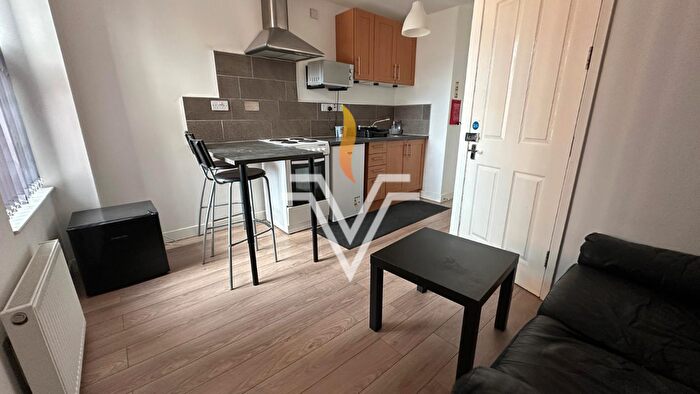 2 Bedroom Flat To Rent In Bramble Street, Coventry, CV1