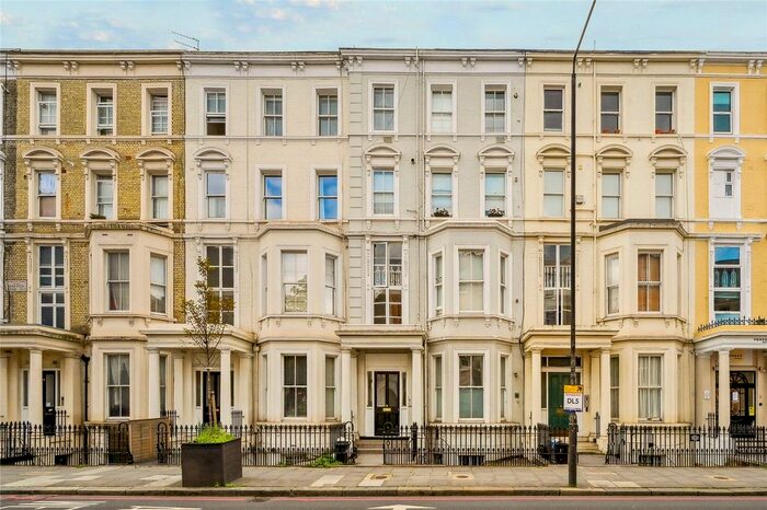 2 Bedroom Flat To Rent In Warwick Road, London, SW5