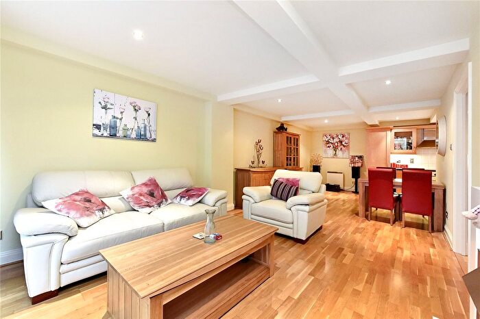 1 Bedroom Flat To Rent In Vanbrugh Hill, Canary Wharf, SE10