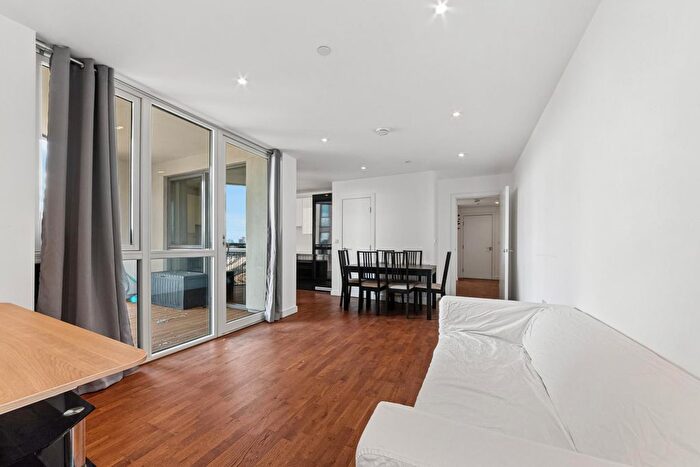 2 Bedroom Flat For Sale In Discovery Tower, Terry Spinks Place, London, E16