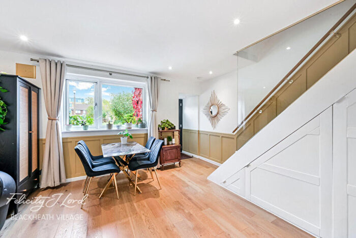 2 Bedroom Terraced House For Sale In Reed Close, London, SE12