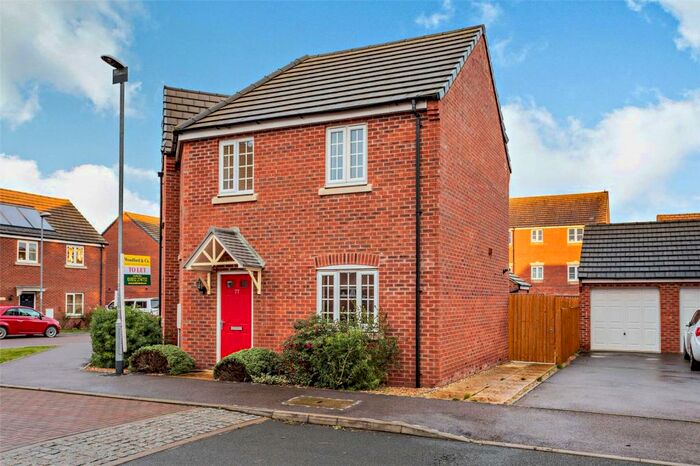 3 Bedroom Semi-Detached House To Rent In Creed Road, Oundle, Peterborough, Northamptonshire, PE8