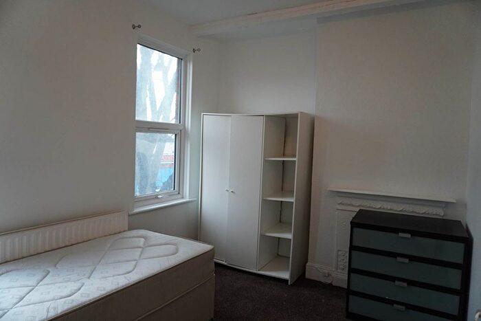 1 Bedroom Studio To Rent In Uxbridge Road, London, W7