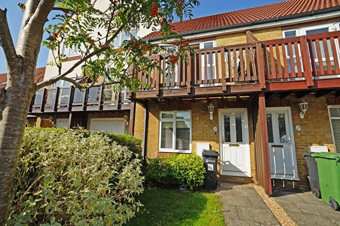 2 Bedroom Terraced House To Rent In Tintagel Way, Port Solent, Portsmouth, PO6