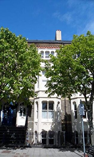 1 Bedroom Flat To Rent In One Bedroom Flat, Queens Road, SY23
