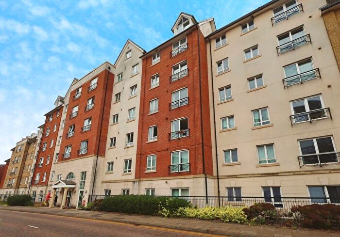 3 Bedroom Flat For Sale In Flat Alpha House, Broad Street, Northampton, Northamptonshire, NN1