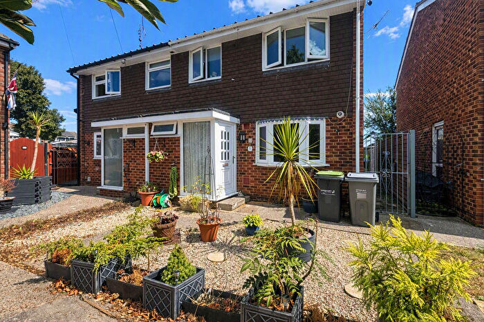 3 Bedroom Semi-Detached House For Sale In St. Christophers Gardens, Gosport, PO13