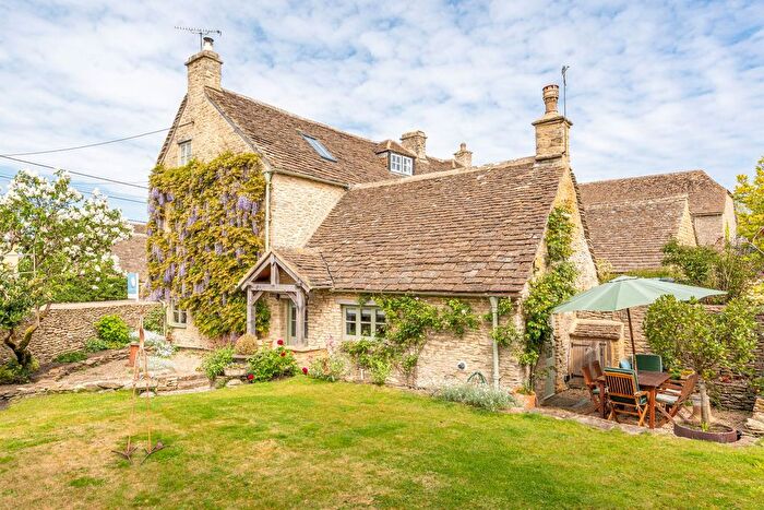 3 Bedroom Semi-Detached House For Sale In Sopworth, Chippenham, SN14