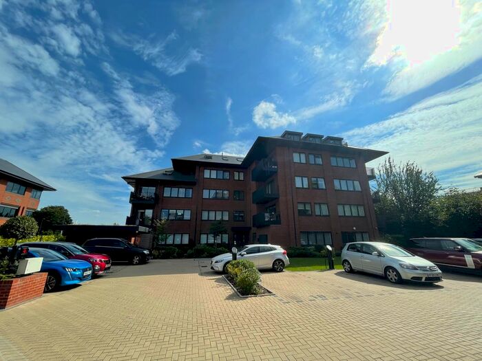 2 Bedroom Flat To Rent In Everard Close, St. Albans, AL1