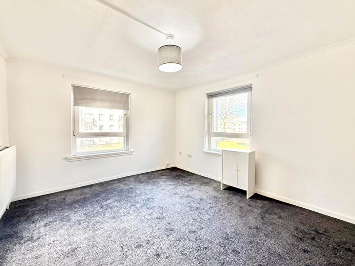 1 Bedroom Flat To Rent In Wyndford Road, Maryhill, G20