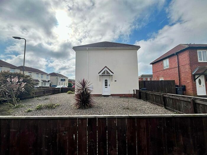 3 Bedroom Property To Rent In Primrose Avenue, South Shields, NE34