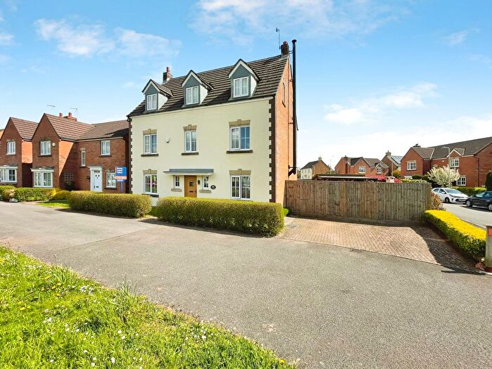 5 Bedroom Detached House For Sale In Heol Y Cwrt, North Cornelly, Bridgend, CF33