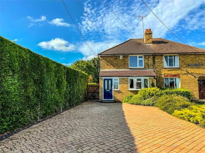 3 Bedroom Semi-Detached House For Sale In Bexon Lane, Bredgar, Sittingbourne, ME9