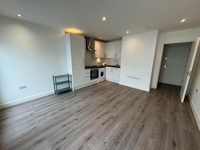 1 Bedroom Flat To Rent In Sheila Court, Cranbrook Mews, London, E17
