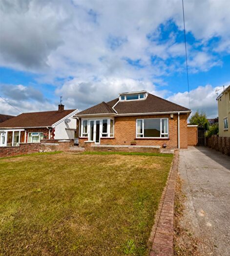 2 Bedroom Detached Bungalow To Rent In West Road, Bridgend, CF31