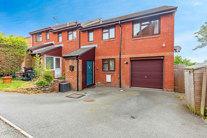 4 Bedroom End Of Terrace House For Sale In Parcandowr, Grampound Road, Truro, Cornwall, TR2