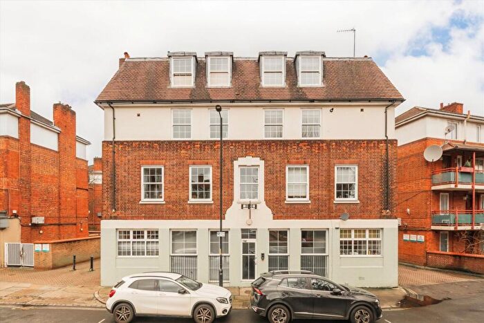 2 Bedroom Flat For Sale In West Lane, Bermondsey, SE16