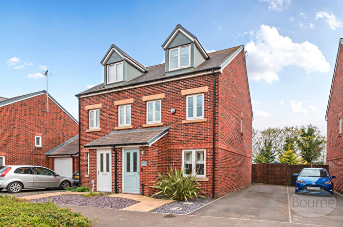 3 Bedroom Semi-Detached House For Sale In Bello Abbey Way, Alton, Hampshire, GU34