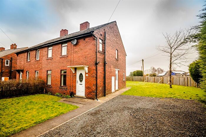 3 Bedroom Semi-Detached House For Sale In Westerley Way, Shelley, Huddersfield, HD8