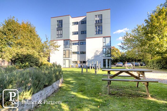 2 Bedroom Apartment For Sale In Berechurch Road, Colchester, Essex, CO2
