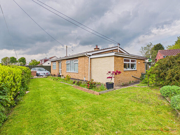 5 Bedroom Detached Bungalow For Sale In Ferry Lane, Woodmansey, HU17