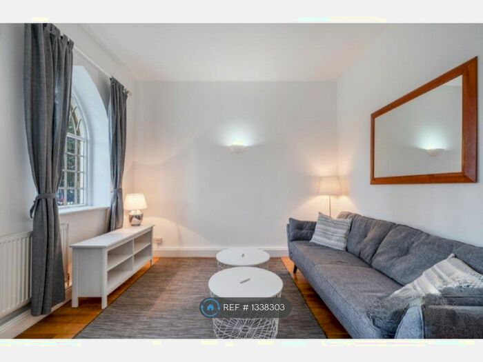 1 Bedroom Flat To Rent In St. Matthew's Row, London, E2