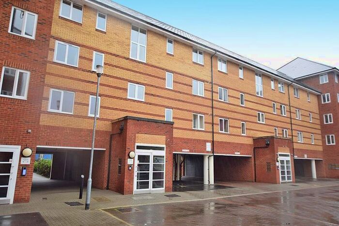 1 Bedroom Flat To Rent In St. Peter Street, Maidstone, ME16