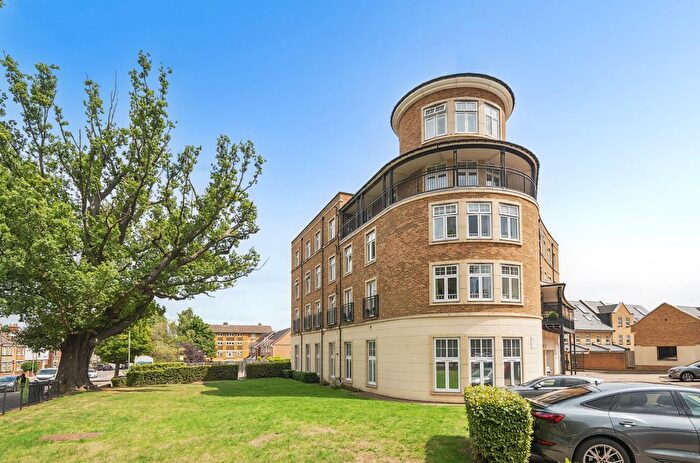 2 Bedroom Flat For Sale In Jefferson Place, Bromley, BR2