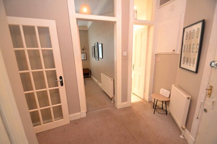 1 Bedroom Flat For Sale In Edgemont Street, Shawlands, Glasgow, G41