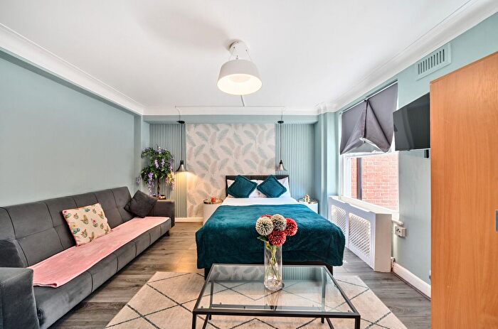 Studio For Sale In Edgware Road, London, W2