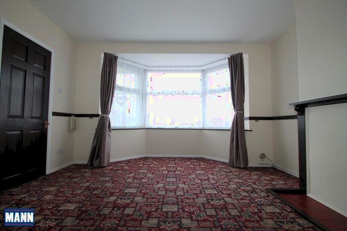 3 Bedroom House To Rent In Keyes Road, Dartford, DA1