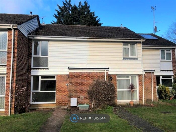 3 Bedroom Terraced House To Rent In The Croft, Marlow SL7