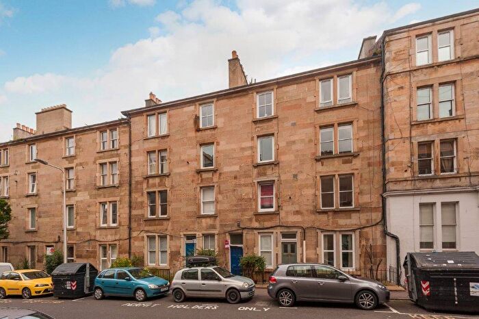 1 Bedroom Flat To Rent In Fowler Terrace, Polwarth, Edinburgh, EH11